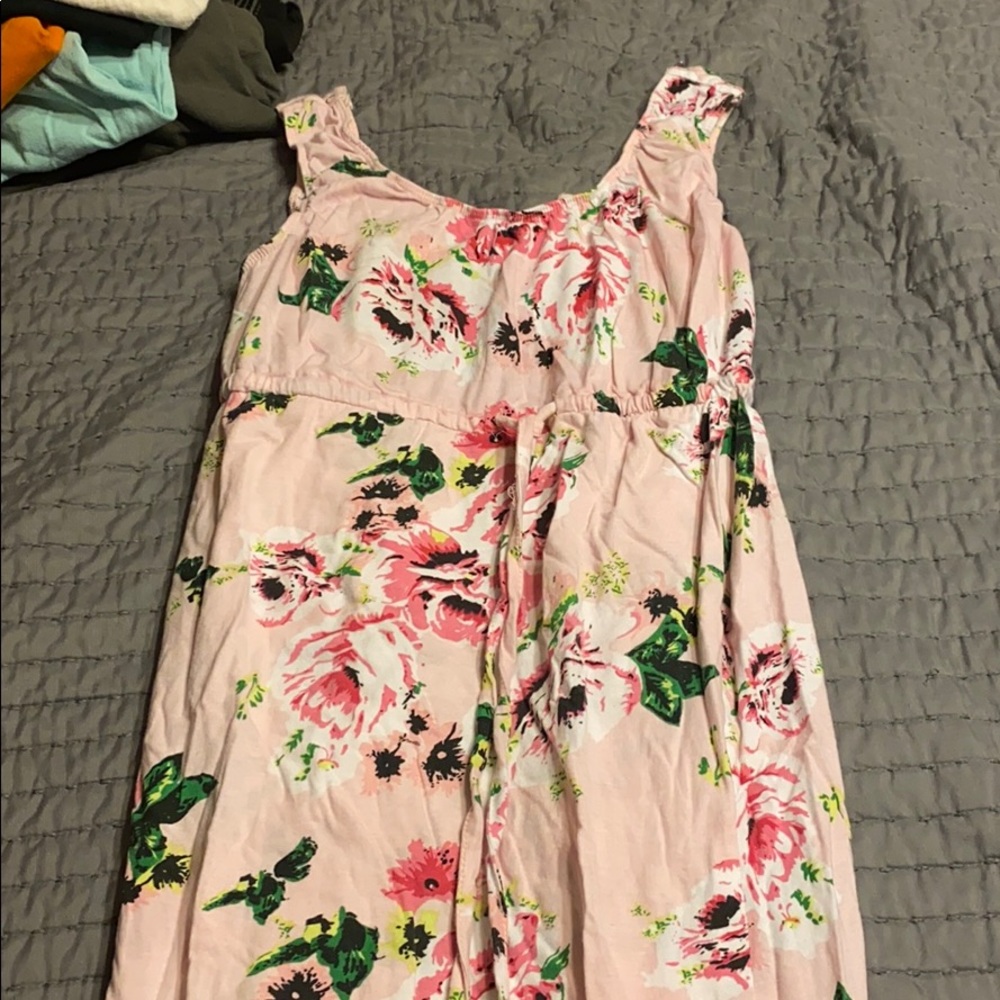 Nursing gown